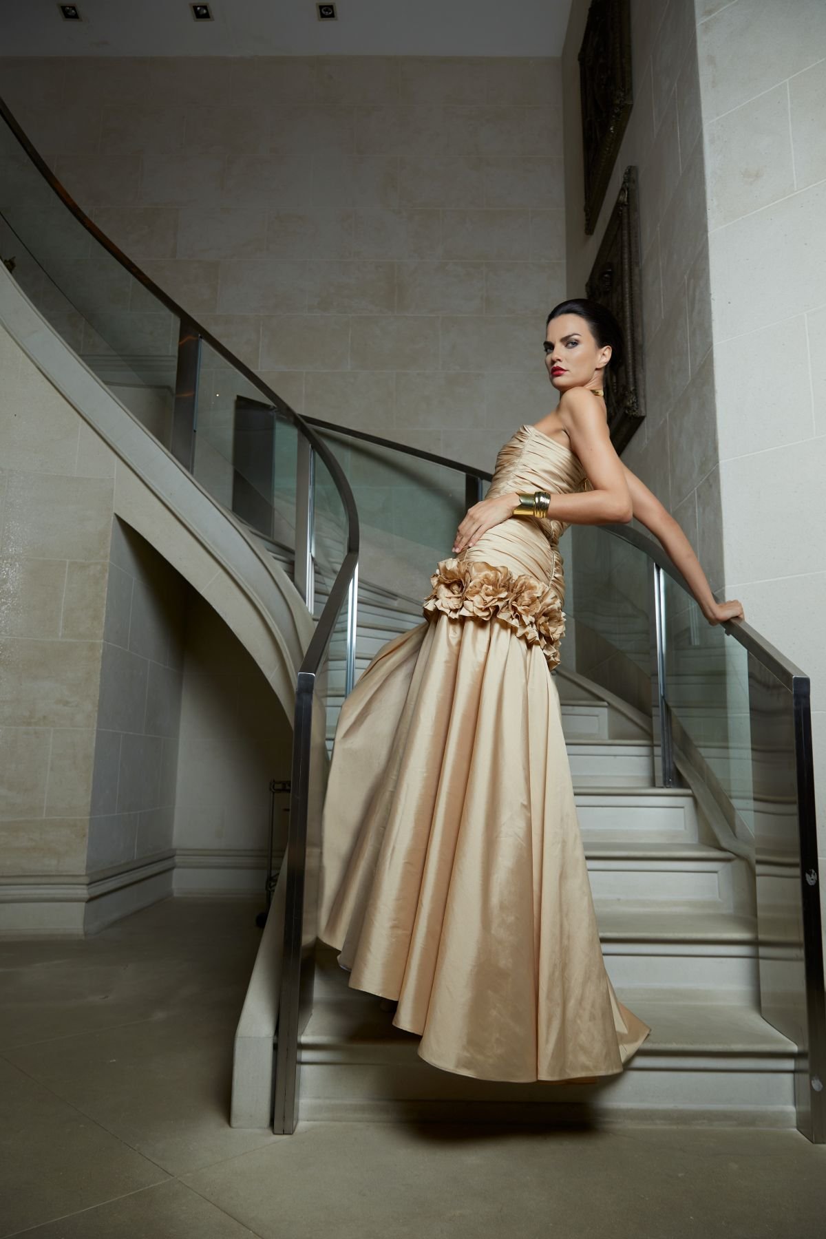 02 vestido longo cintura baixa tafeta vitor zerbinato